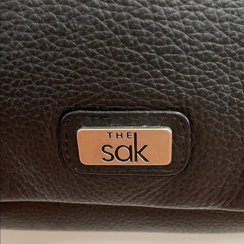 🌺THE SAK Black Leather Crossbody Messenger Bag - Picture 2 of 9